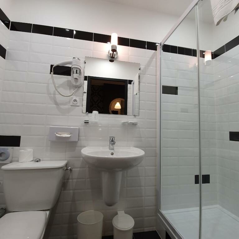 chambre double supérieure - salle de bain