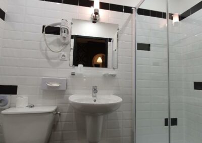 chambre double supérieure - salle de bain
